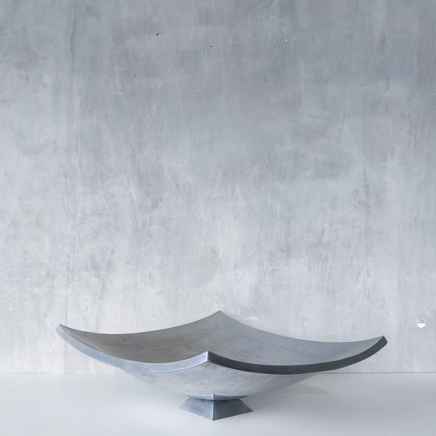 Vintage 90s cast aluminium sculptural silver large footed centerpiece fruit bowl