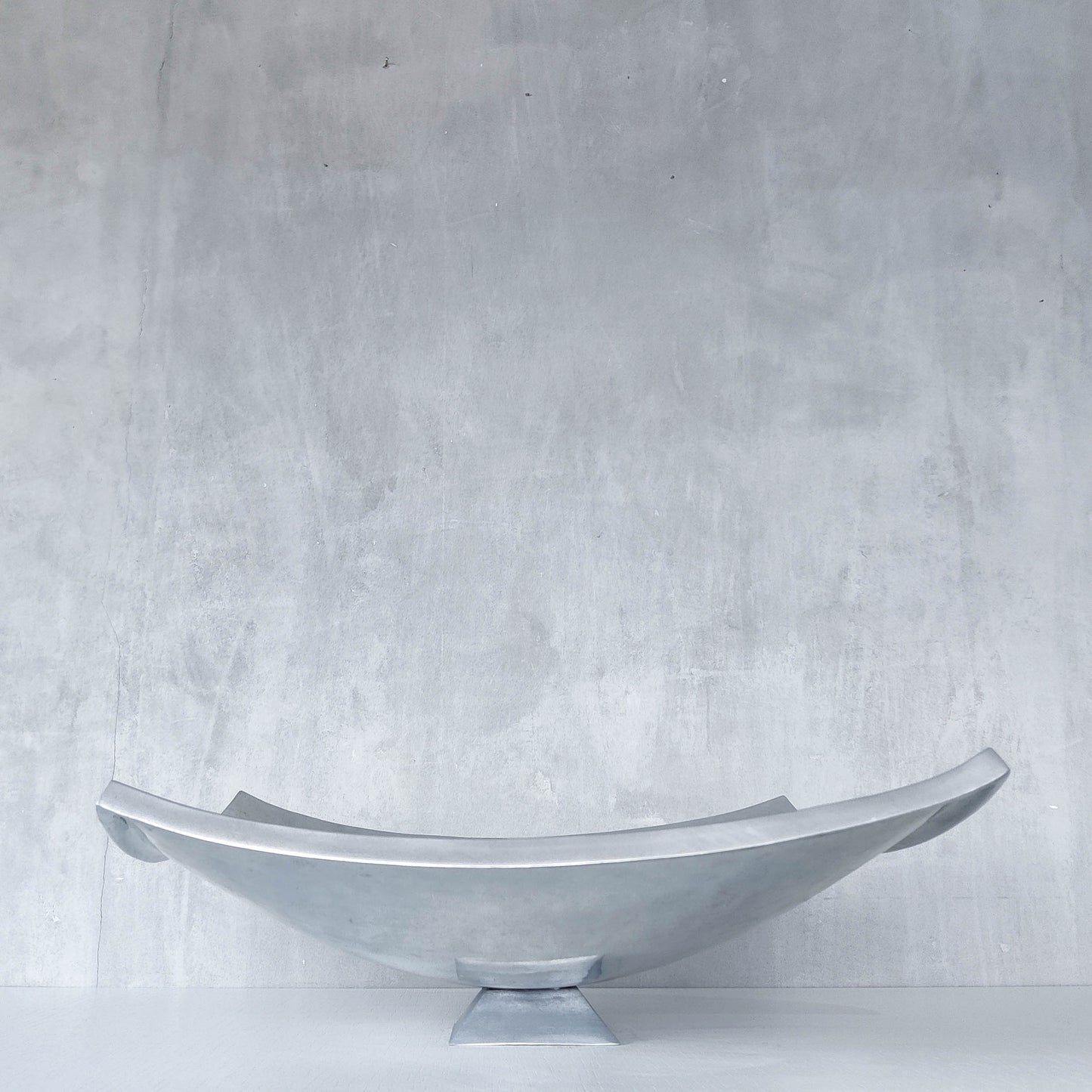 Vintage 90s cast aluminium sculptural silver large footed centerpiece fruit bowl