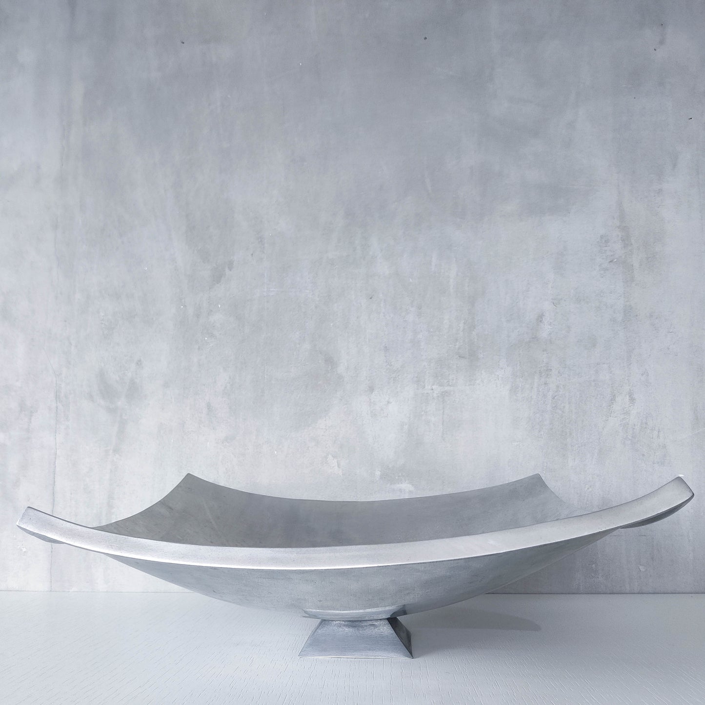 Vintage 90s cast aluminium sculptural silver large footed centerpiece fruit bowl