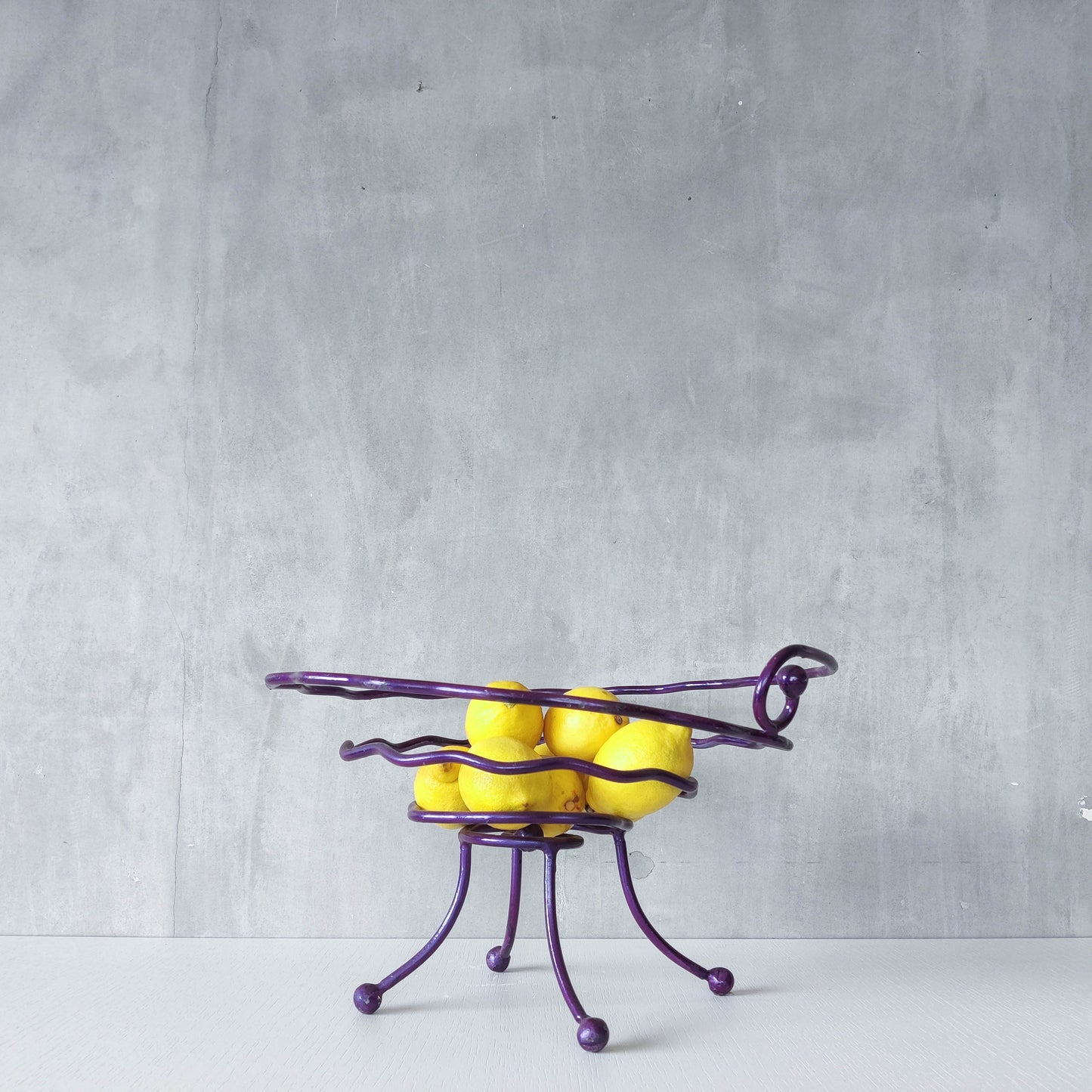 Vintage 90s artist made sculptural metal wavy spiral footed centerpiece bowl