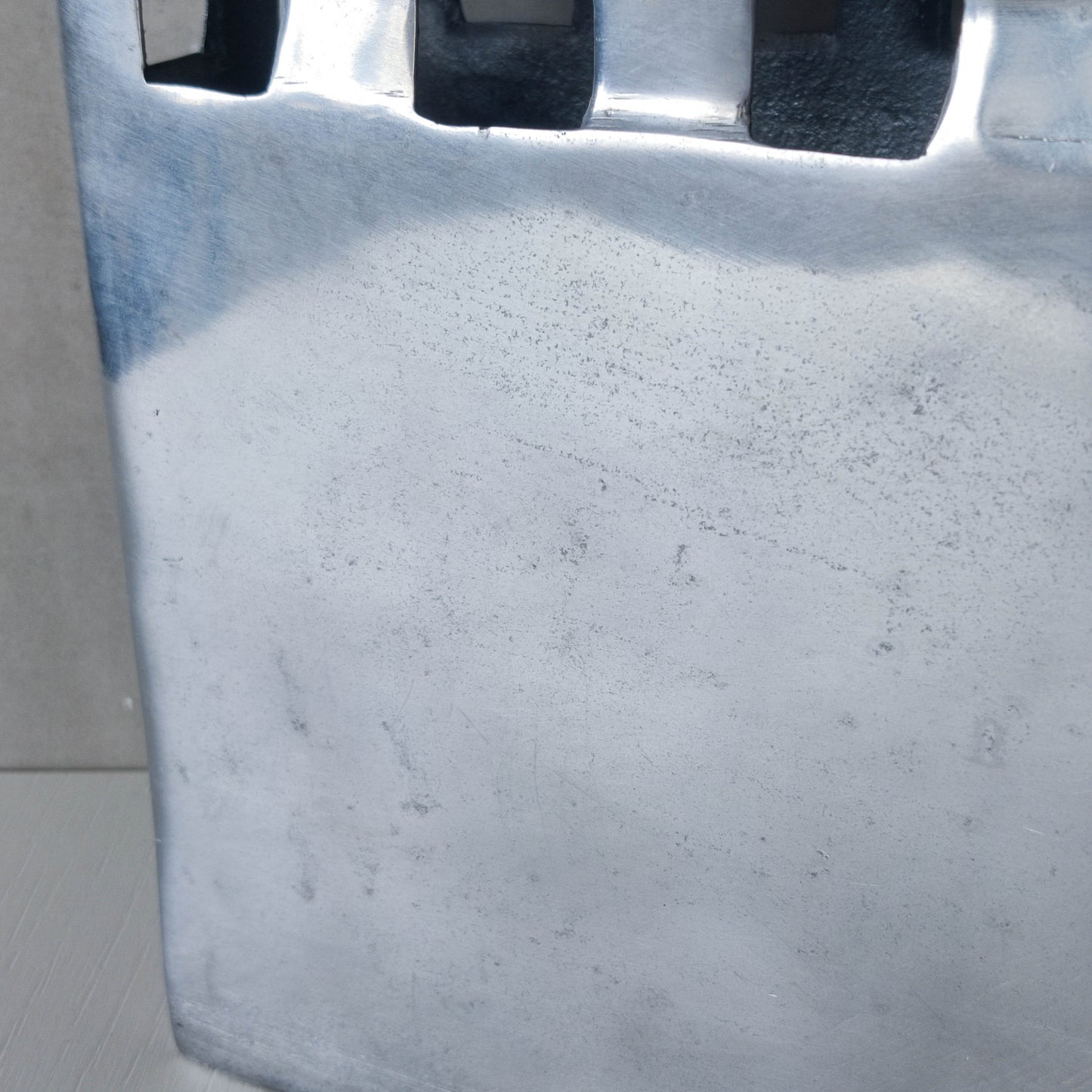 Vintage 00s hand cast aluminium lattice basket weave magazine rack holder