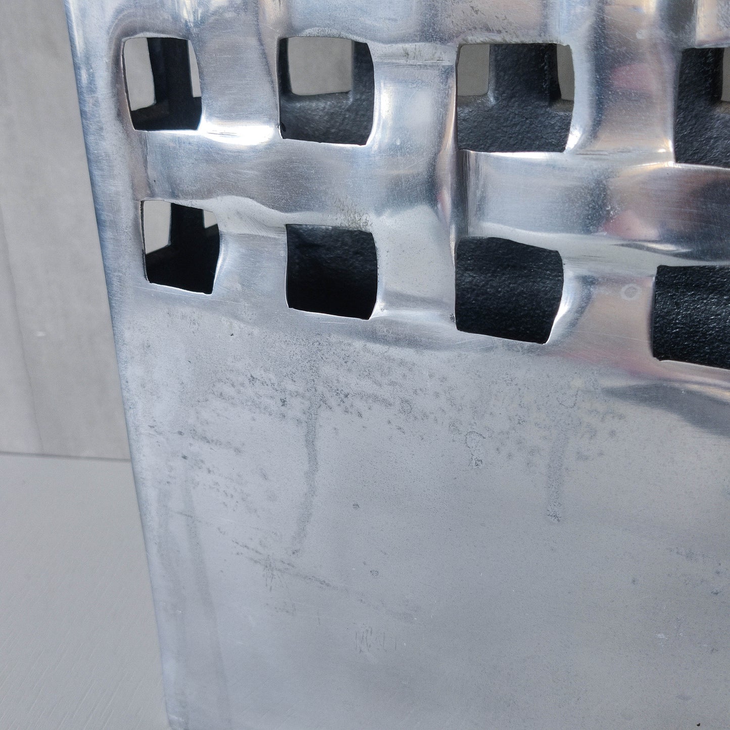 Vintage 00s hand cast aluminium lattice basket weave magazine rack holder