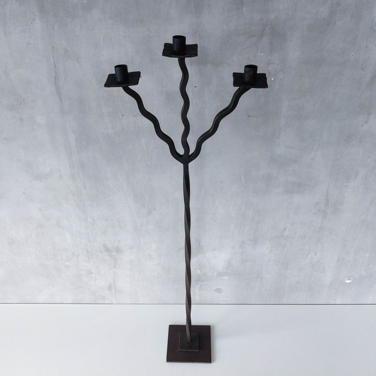 Vintage 1980s large artisan wrought iron metal wavy twisted sculptural candelabra