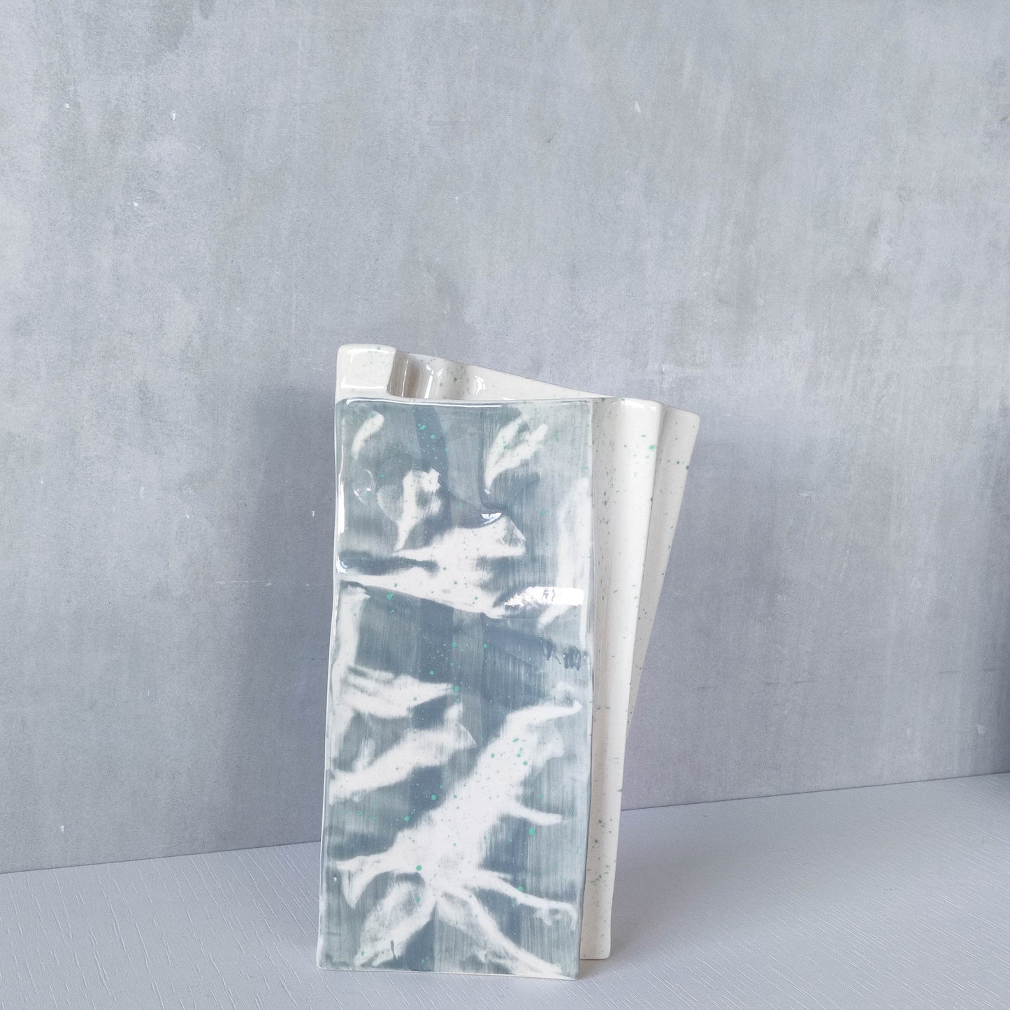 Carol McNicoll for Next Interiors 1985 slip cast pleated vase abstract form