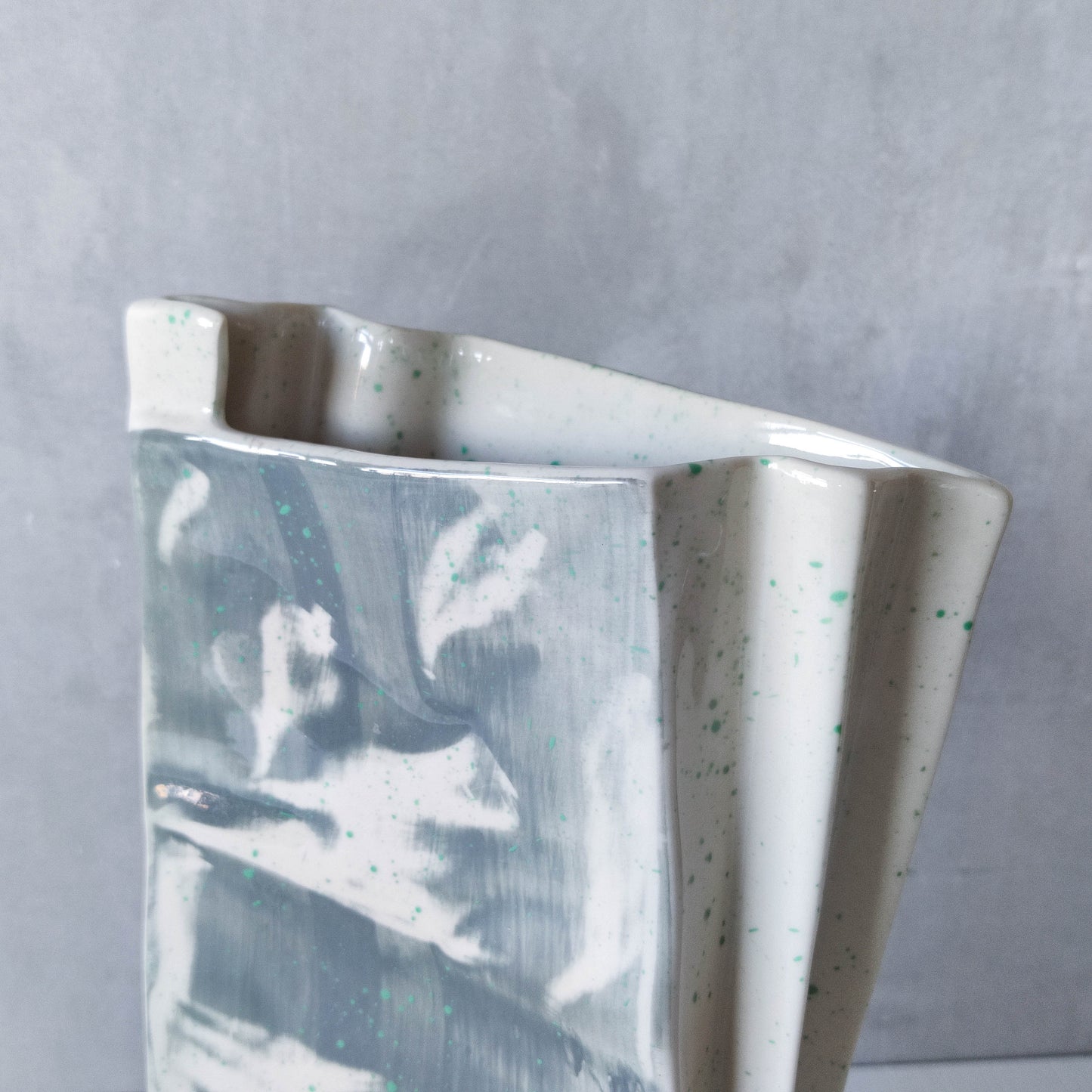 Carol McNicoll for Next Interiors 1985 slip cast pleated vase abstract form