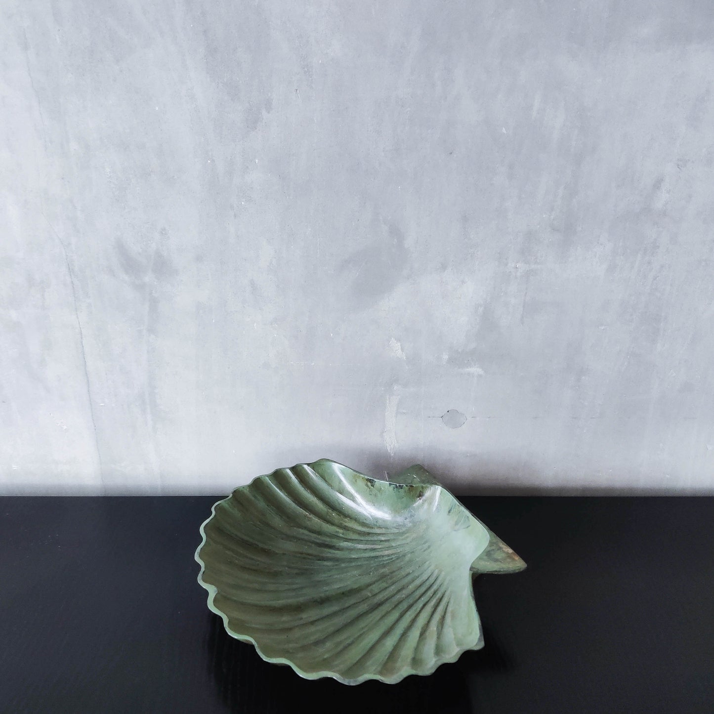 Vintage cast metal scallop shell dish vide poche catchall with green patina