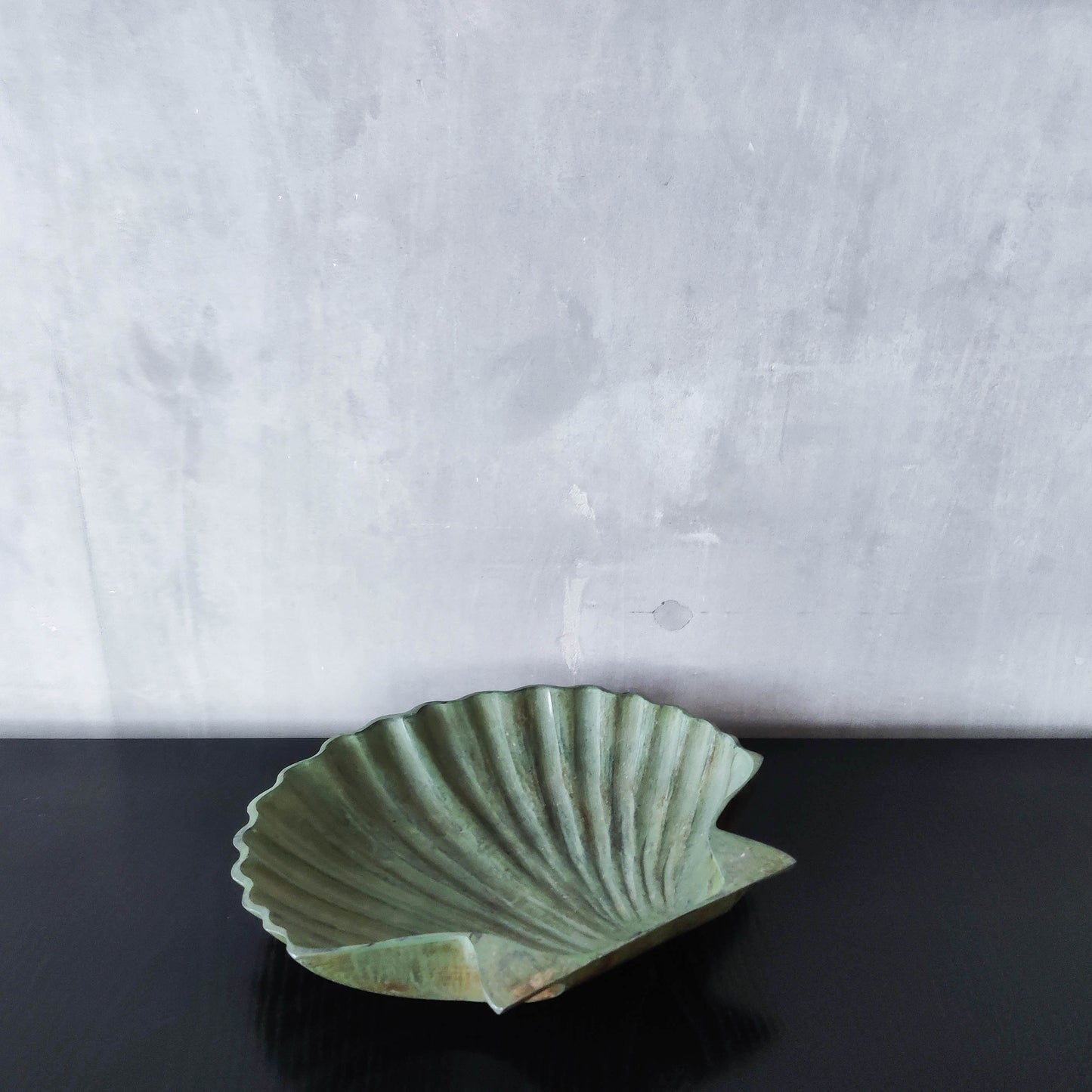 Vintage cast metal scallop shell dish vide poche catchall with green patina