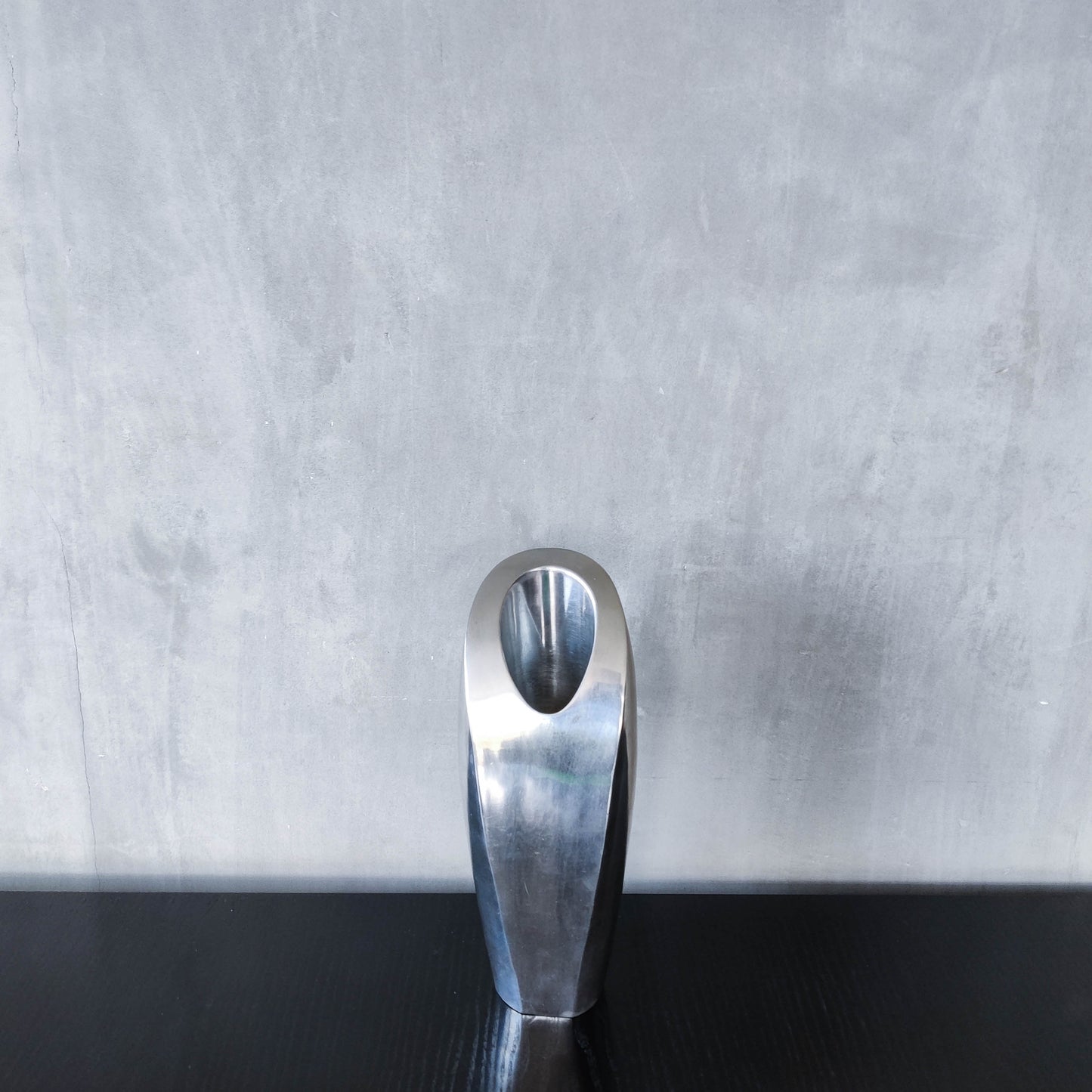 Vintage 1990s Nambe style large sculptural chunky cast aluminium vase