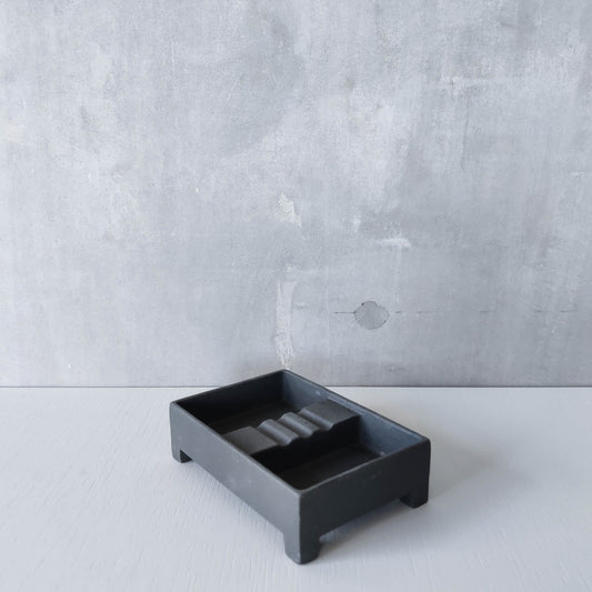 Robert Welch vintage modernist cast iron ashtray warm grey