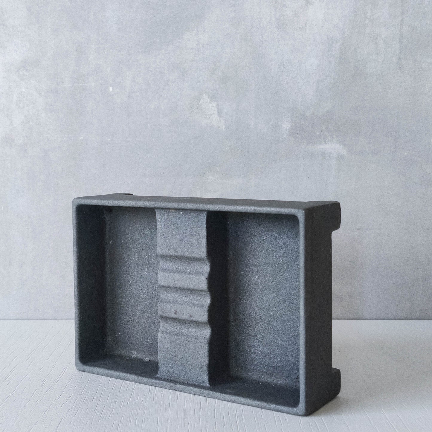 Robert Welch vintage modernist cast iron ashtray warm grey