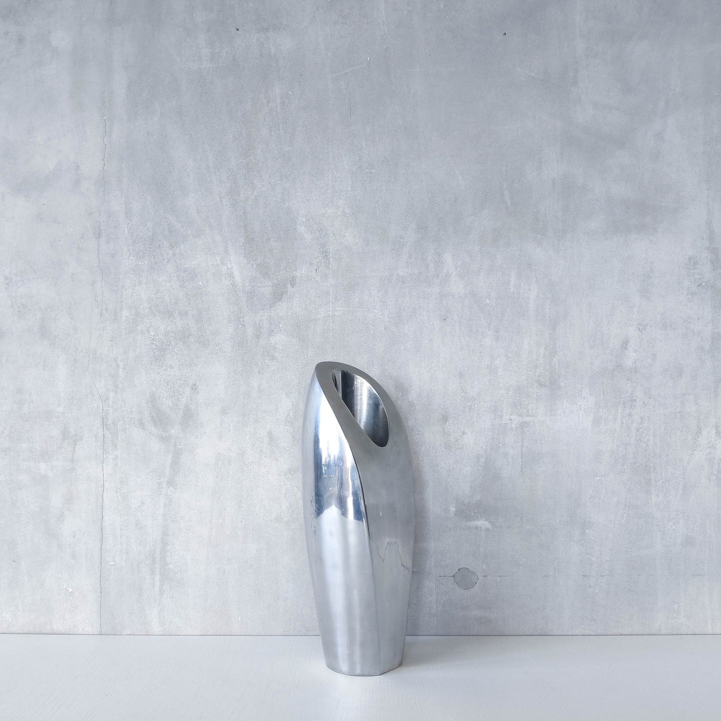 Vintage 1990s Nambe style large sculptural chunky cast aluminium vase