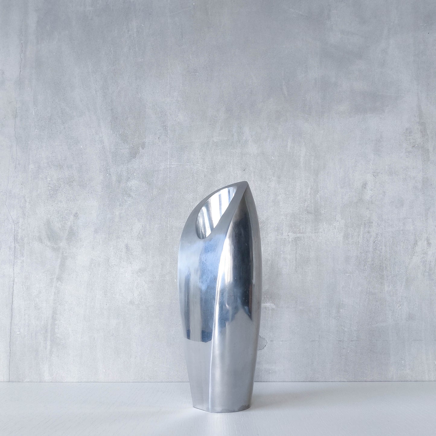 Vintage 1990s Nambe style large sculptural chunky cast aluminium vase