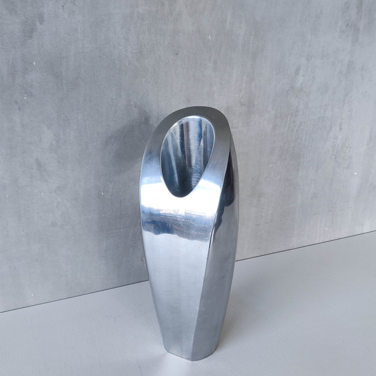 Vintage 1990s Nambe style large sculptural chunky cast aluminium vase