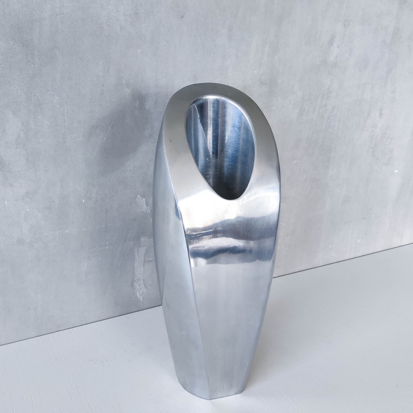 Vintage 1990s Nambe style large sculptural chunky cast aluminium vase