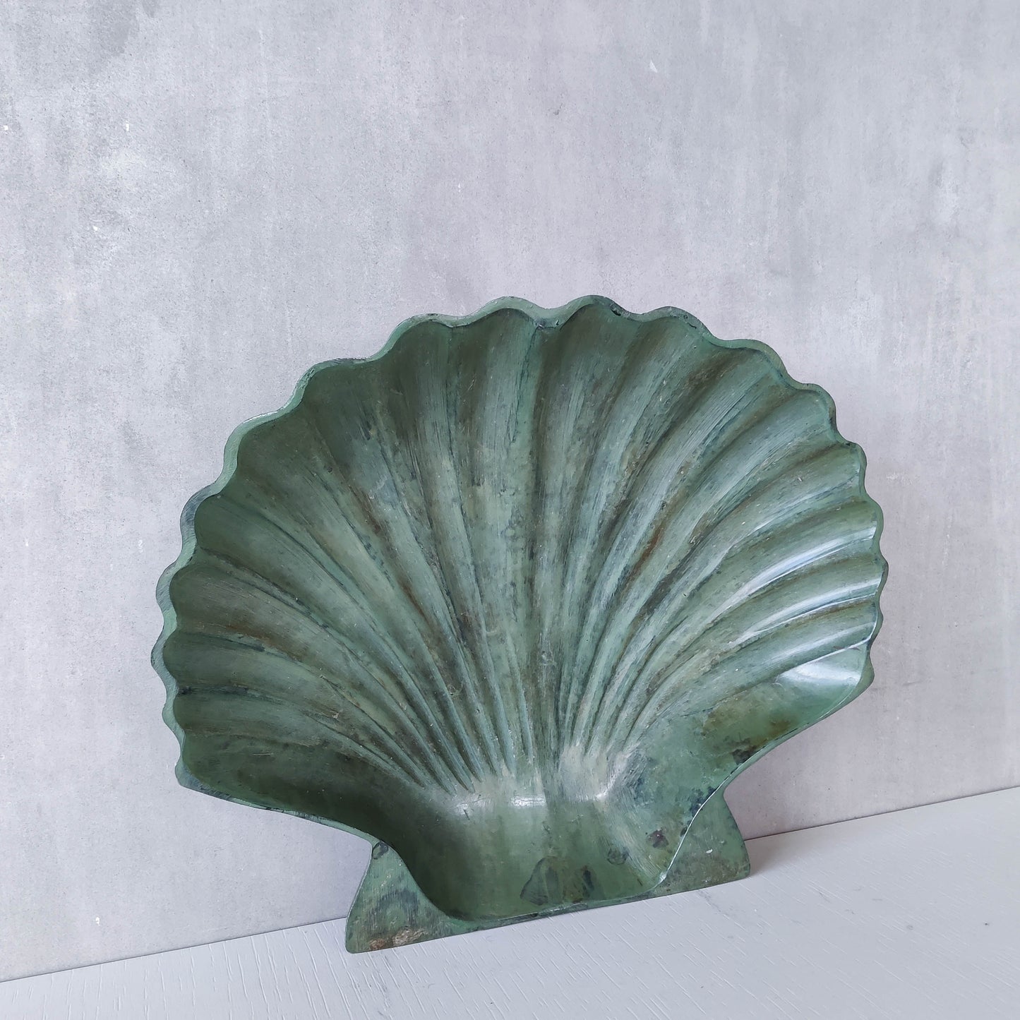 Vintage cast metal scallop shell dish vide poche catchall with green patina