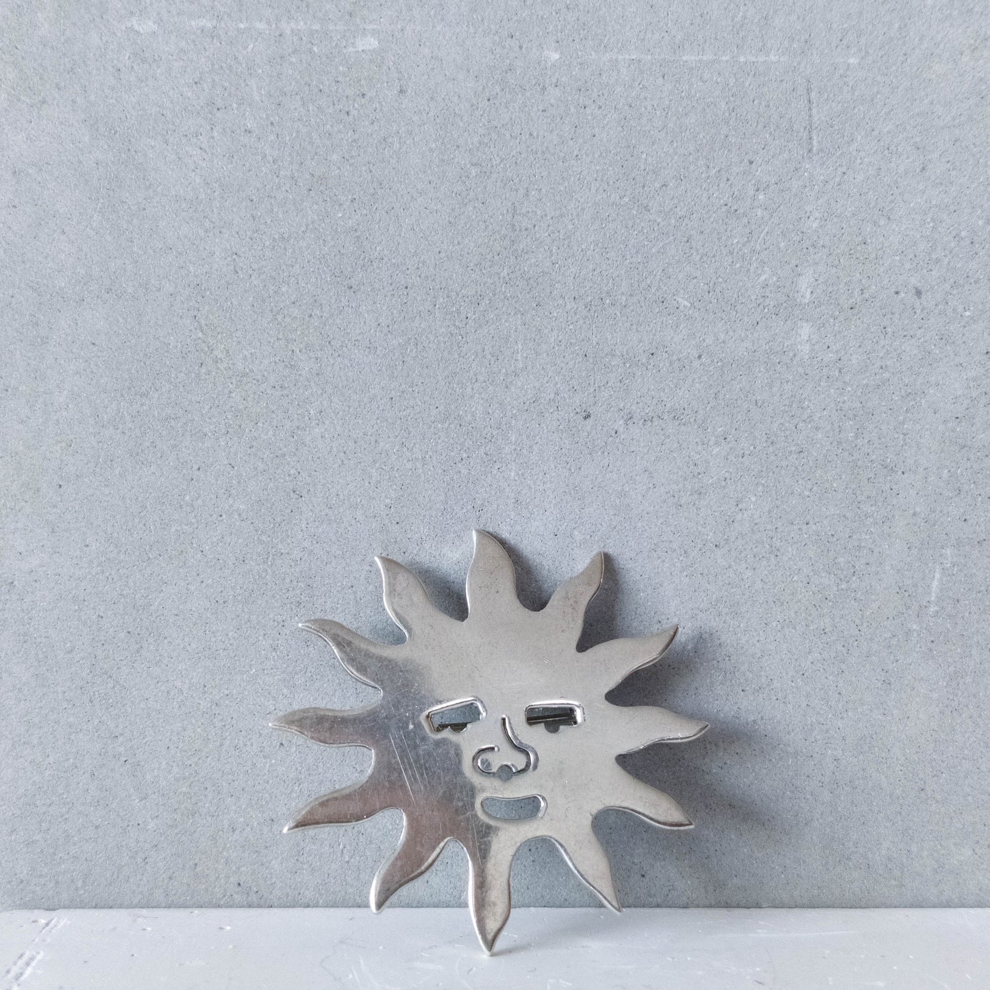 Vintage Taxco Mexico sterling silver sun face brooch