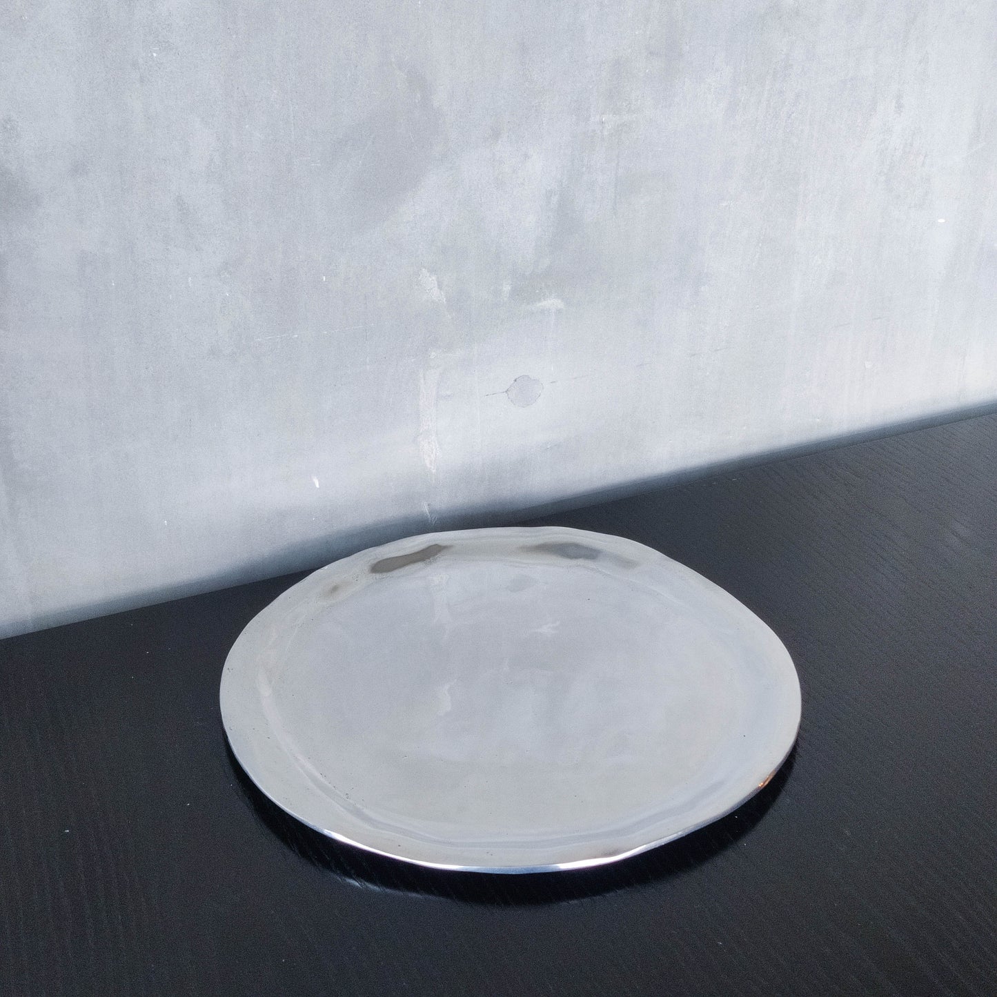 Izabel Lam vintage deadstock 1990s cast aluminium organic modernist platter centerpiece