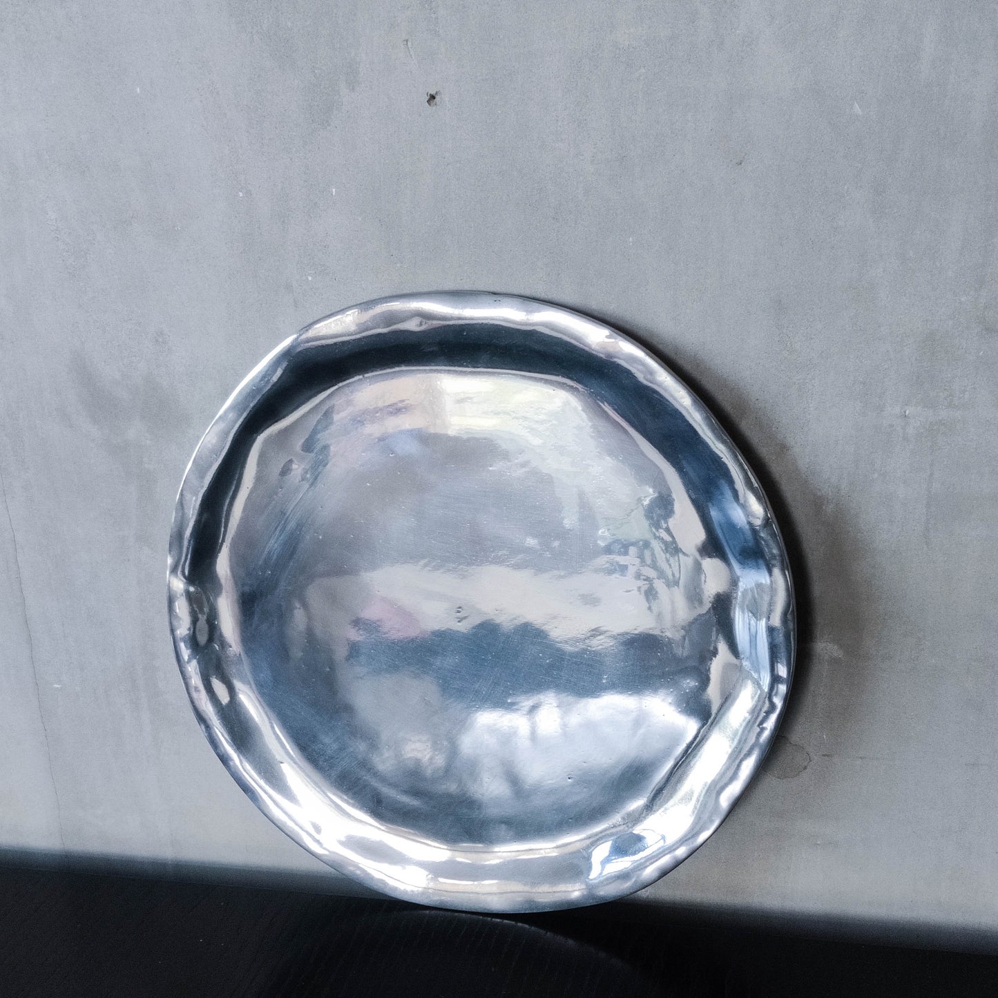 Izabel Lam vintage deadstock 1990s cast aluminium organic modernist platter centerpiece