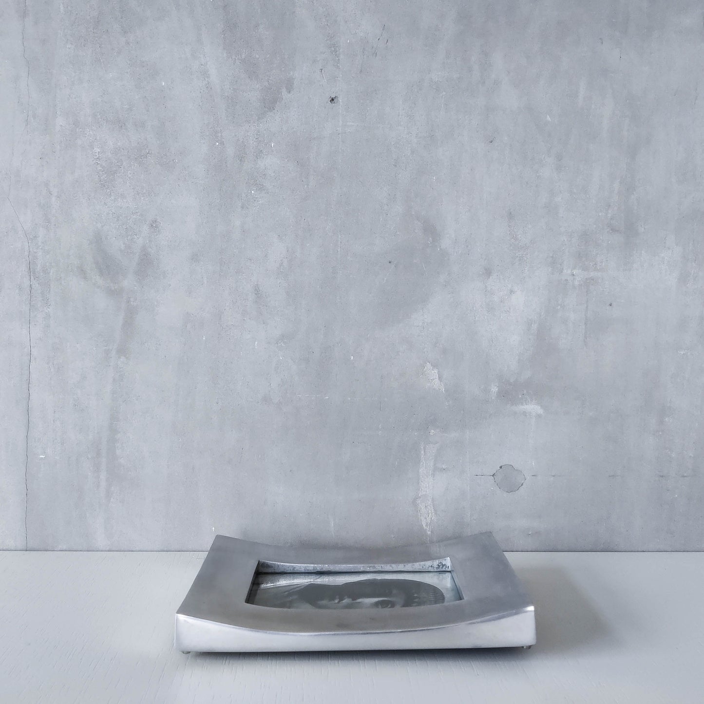 Vintage 00s cast aluminium curved chunky picture photo frame