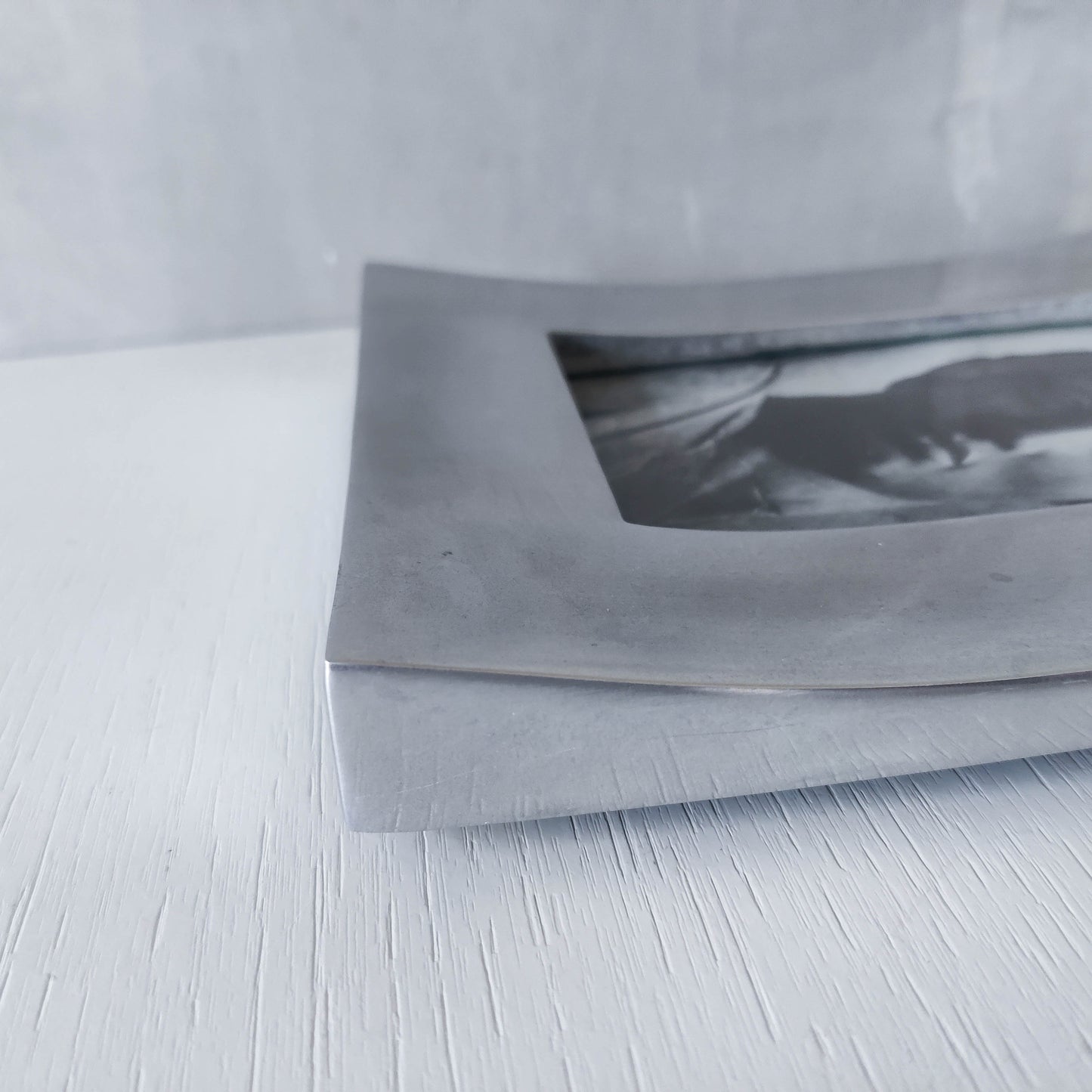 Vintage 00s cast aluminium curved chunky picture photo frame