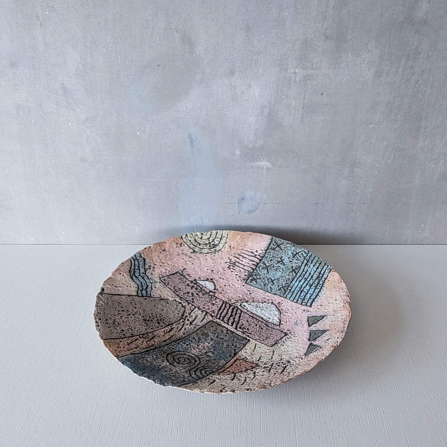 Scottish school 1990s painterly studio pottery decorative plate