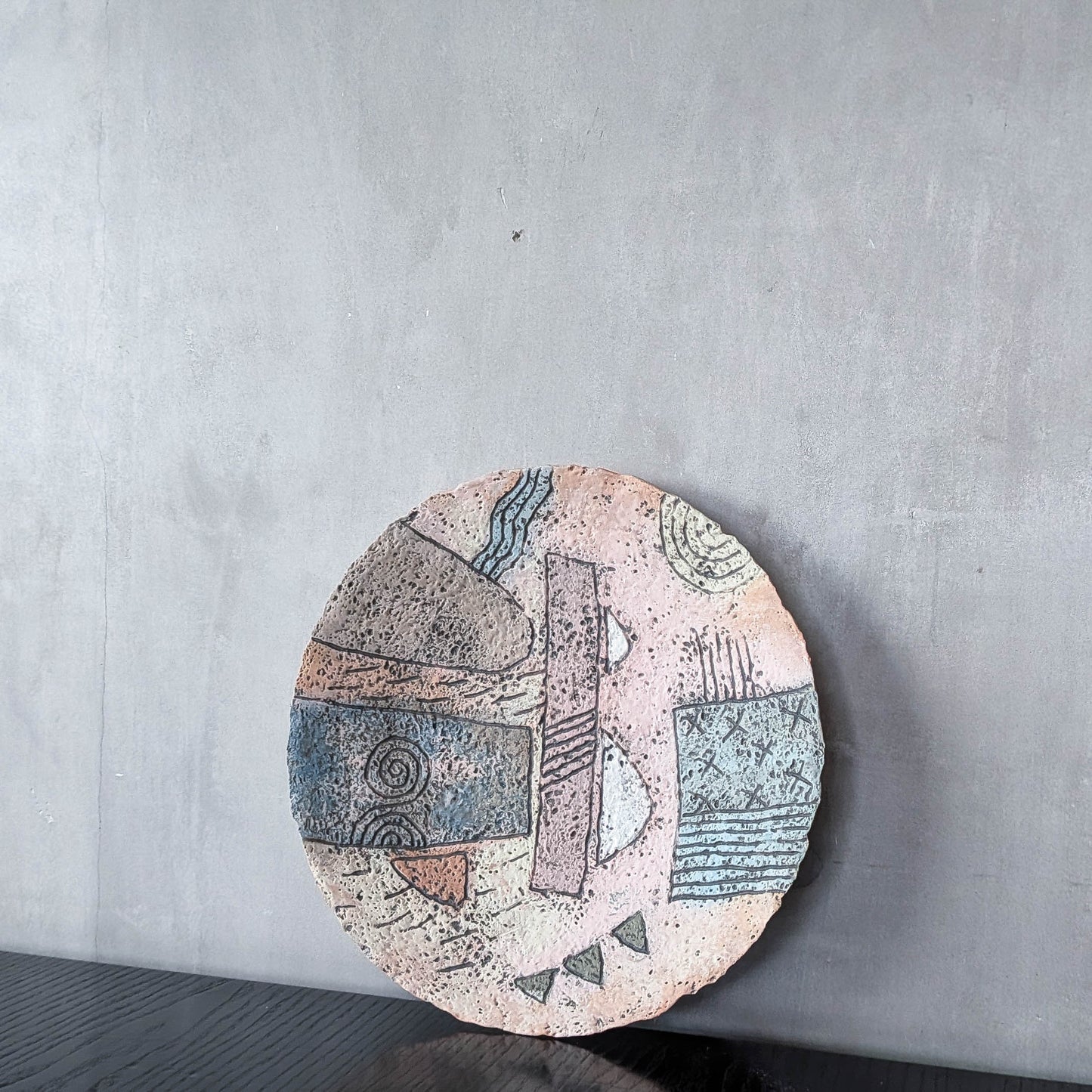 Scottish school 1990s painterly studio pottery decorative plate