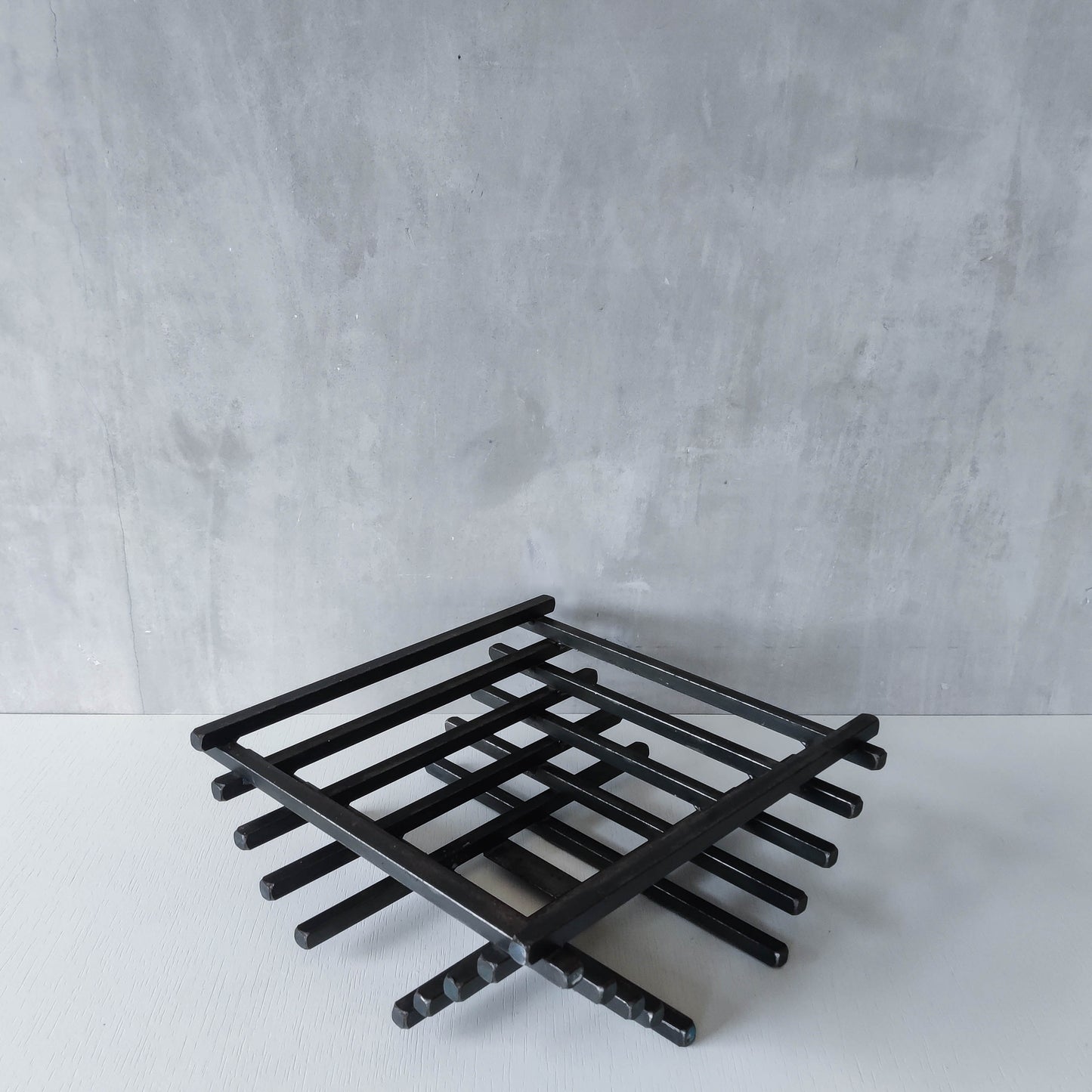 Vintage heavy welded steel rod geometric gridded sculptural fruit bowl centrepiece