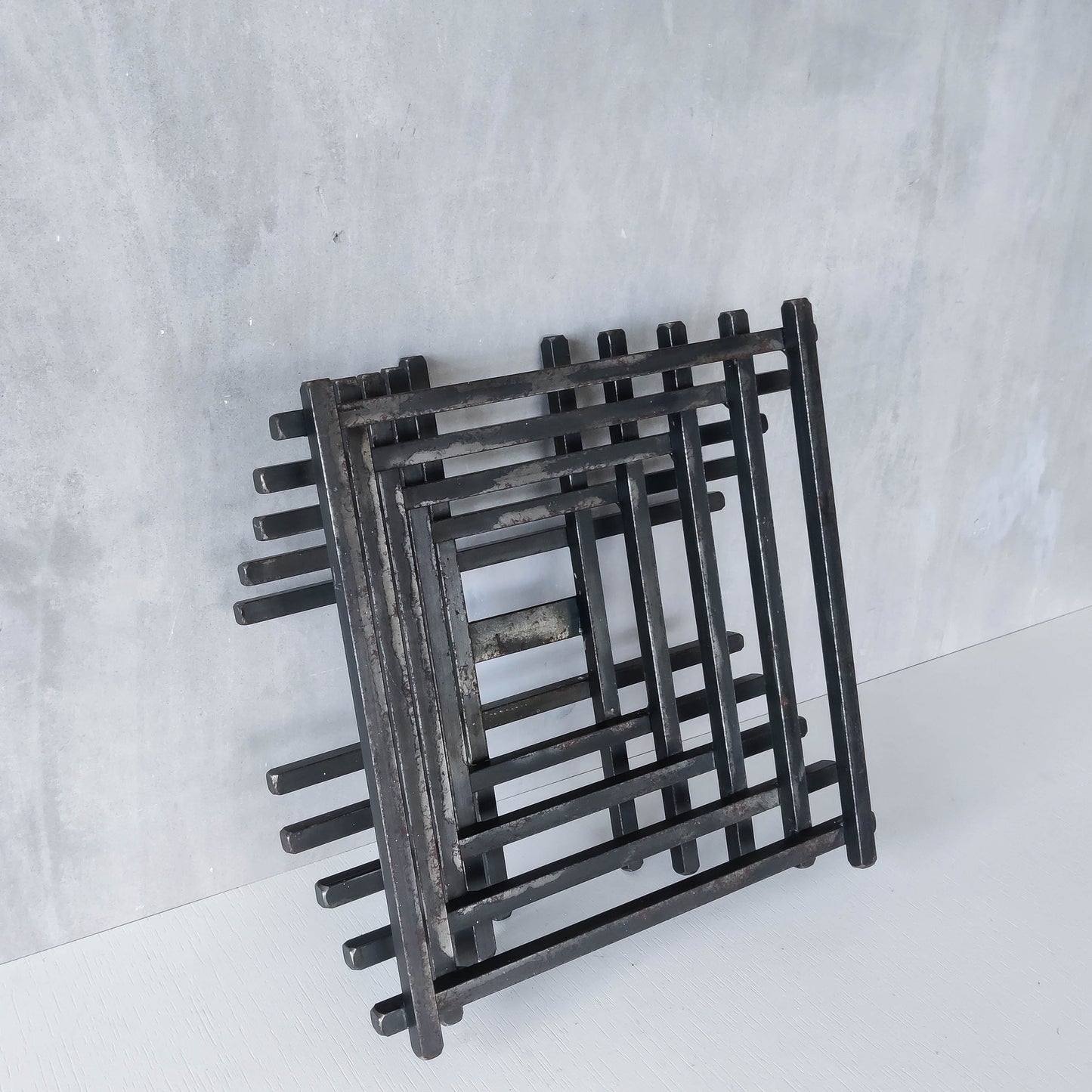 Vintage heavy welded steel rod geometric gridded sculptural fruit bowl centrepiece