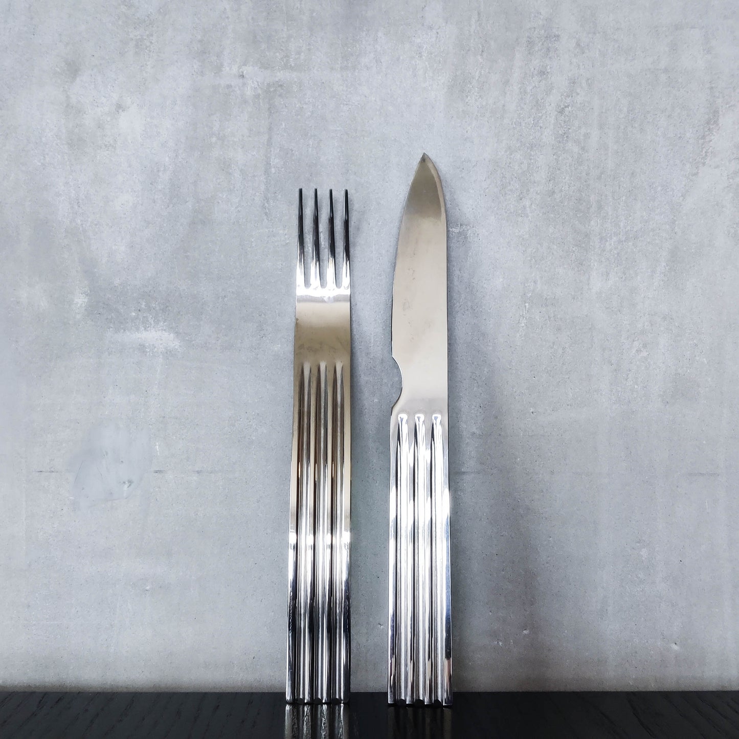 1990s Avant Garde 24 piece cutlery set designed by Terence Conran for Habitat