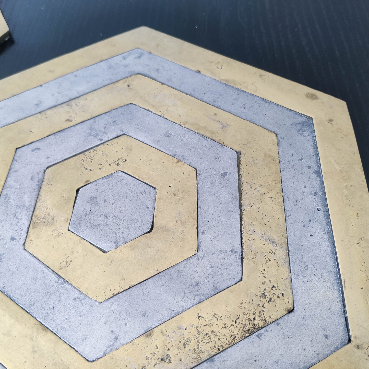 Pair of David Marshall brutalist 1980s large hand cast brass and aluminium large trivets/trays