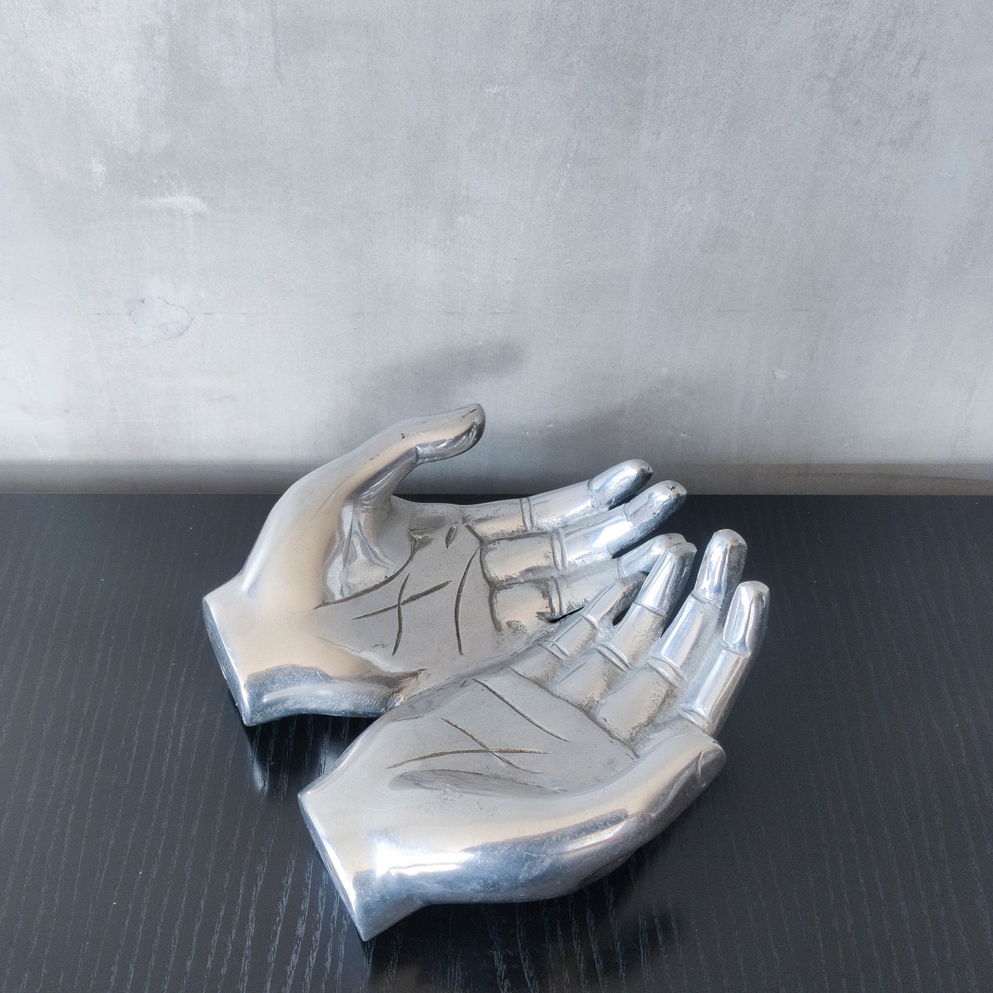 Vintage cast aluminium sculptural open hands catchall dish