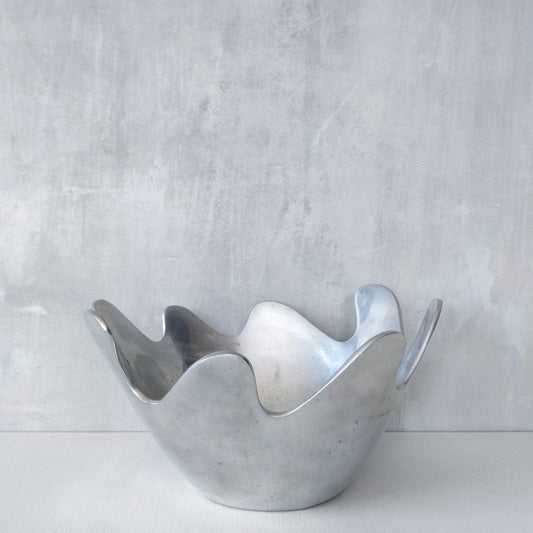 1990s cast aluminium sculptural wavy centrepiece bowl