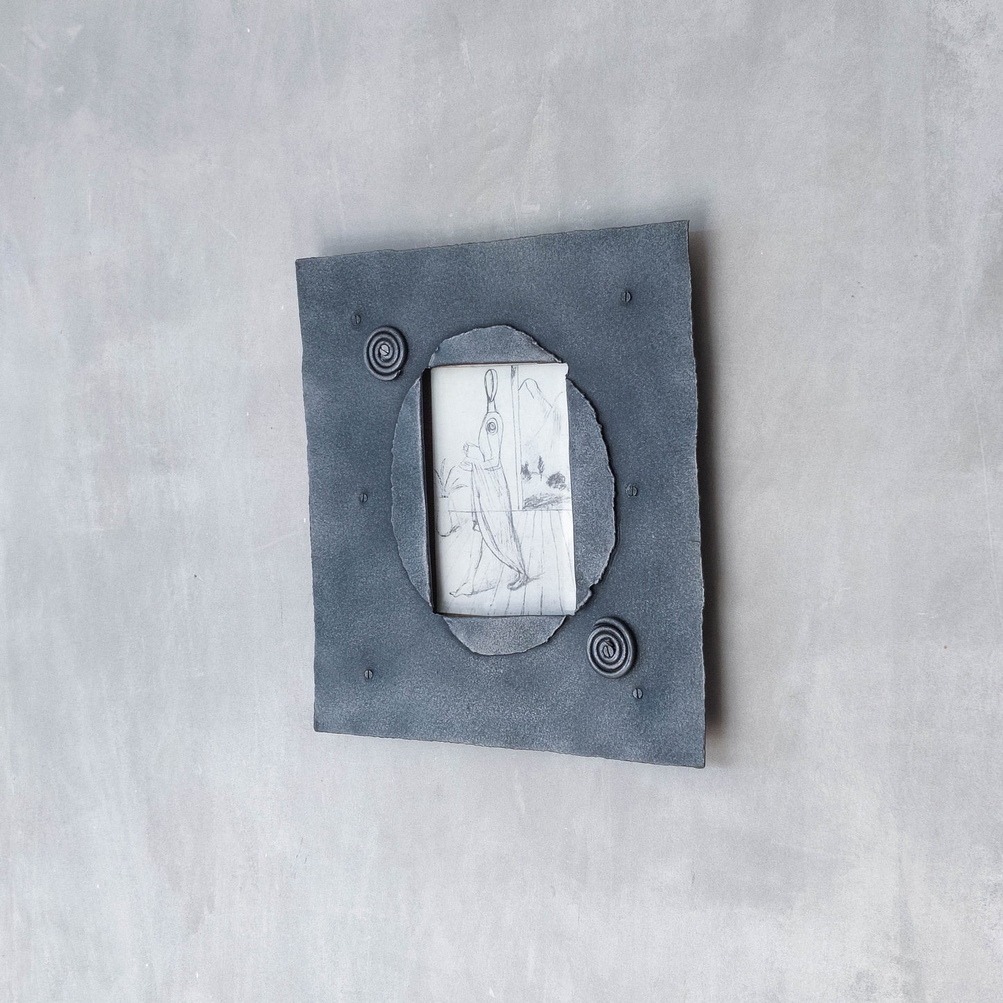 Handmade 00s sculptural metalwork photo picture frame with spiral details