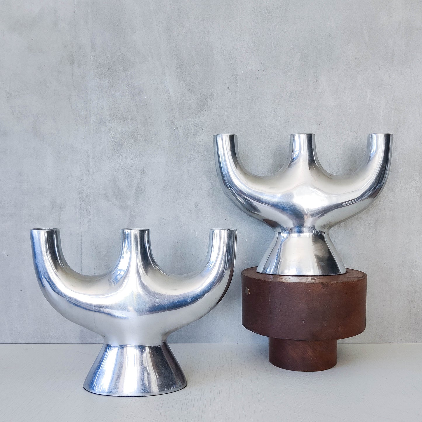 Pair of vintage 00s cast aluminium sculptural tulip vases