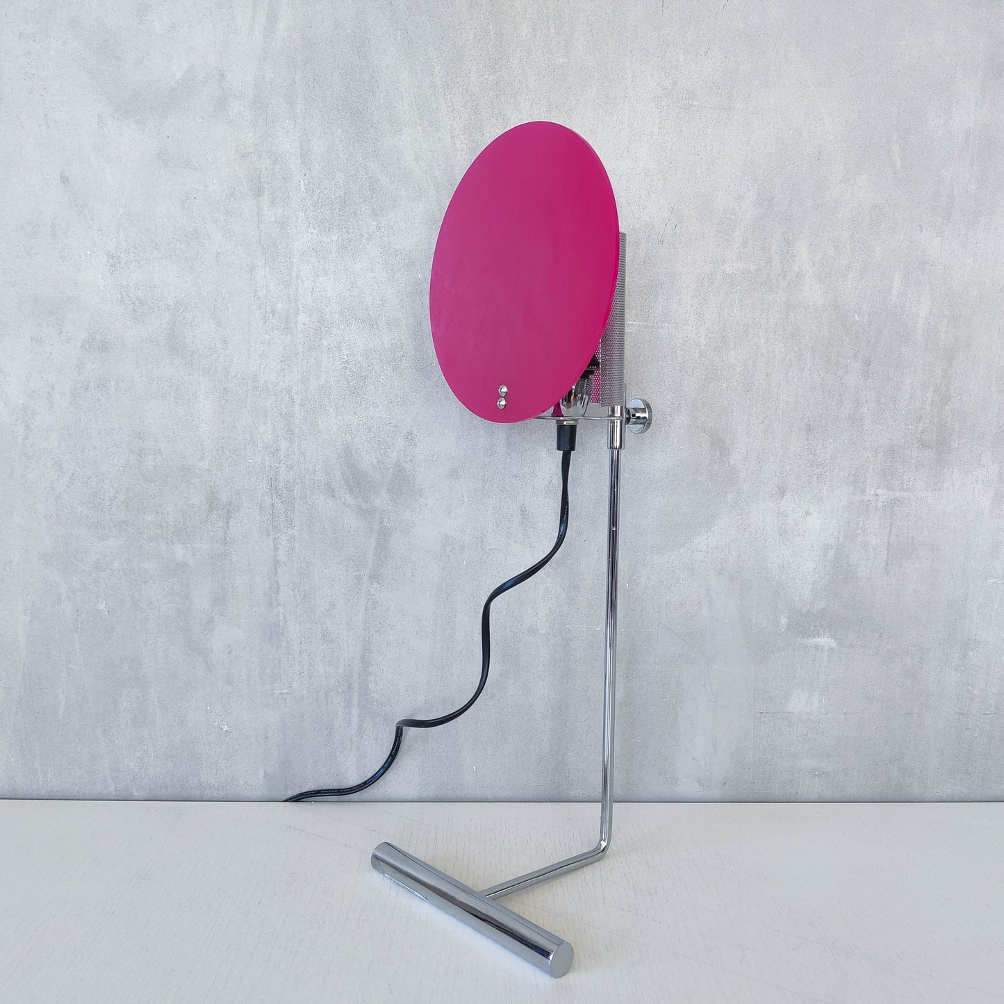 1990s Habitat 'Screen T' postmodern style lamp