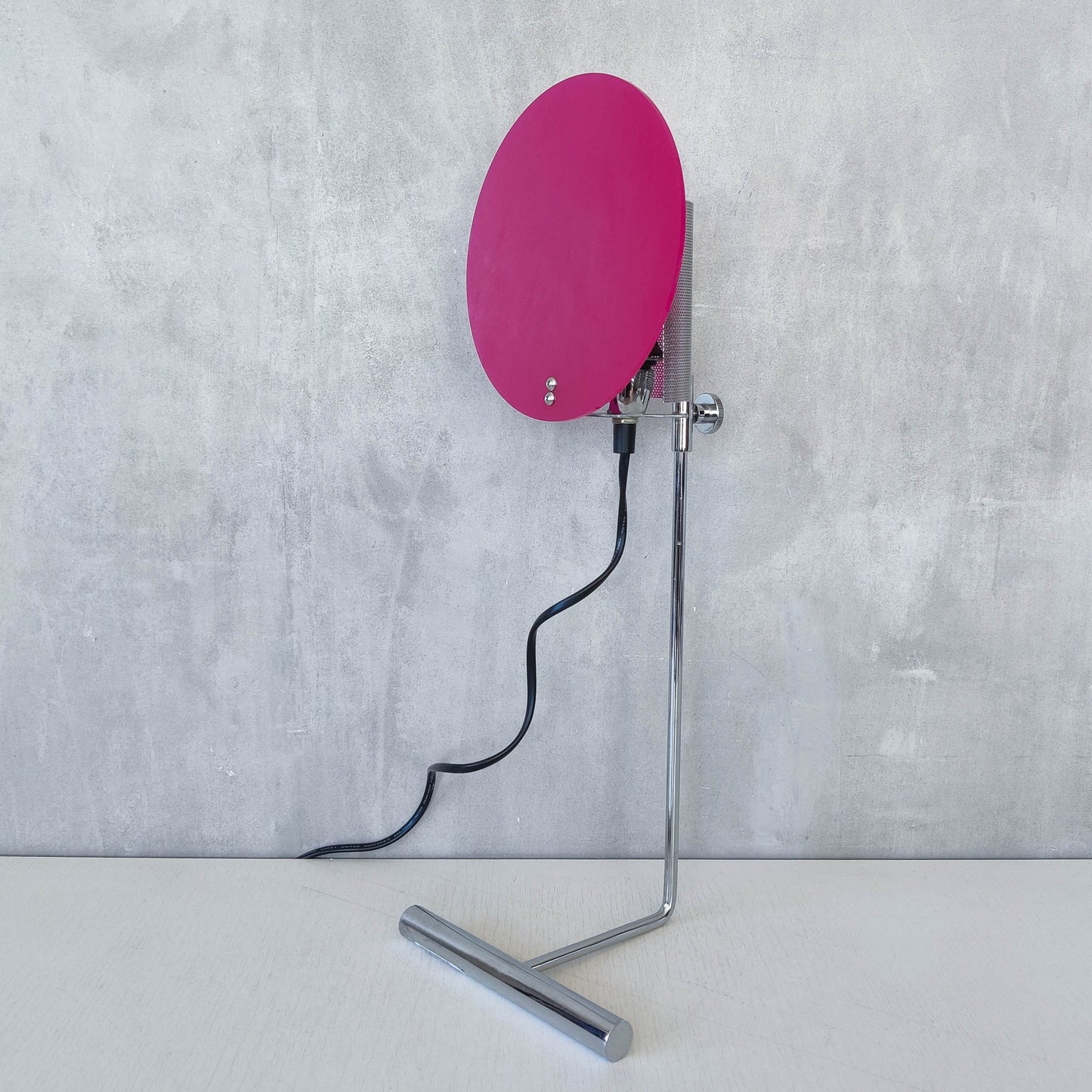1990s Habitat 'Screen T' postmodern style lamp