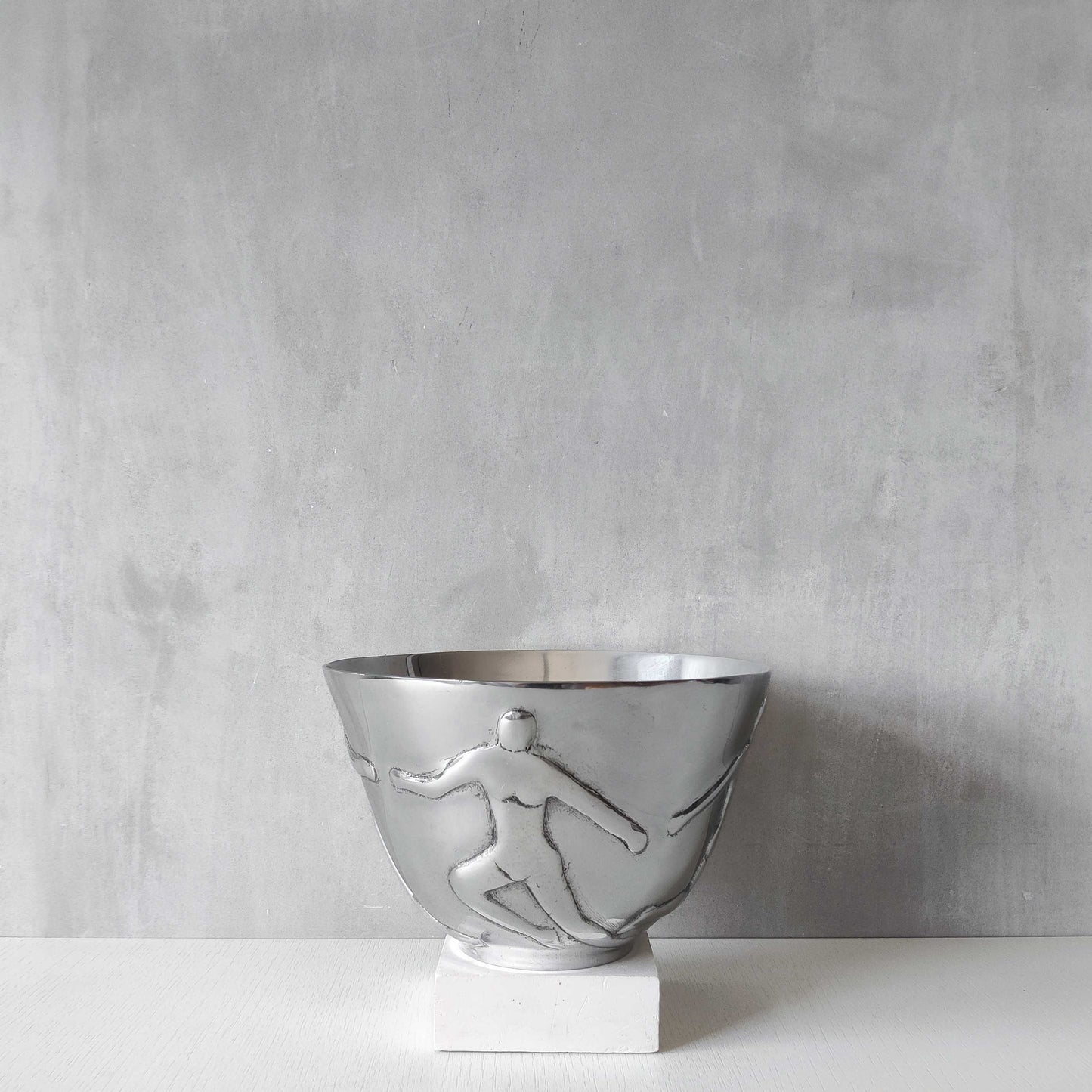 Figurative bowl