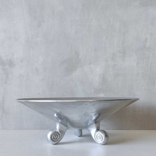 Vintage cast aluminium silver fruit bowl footed centerpiece with spiral feet