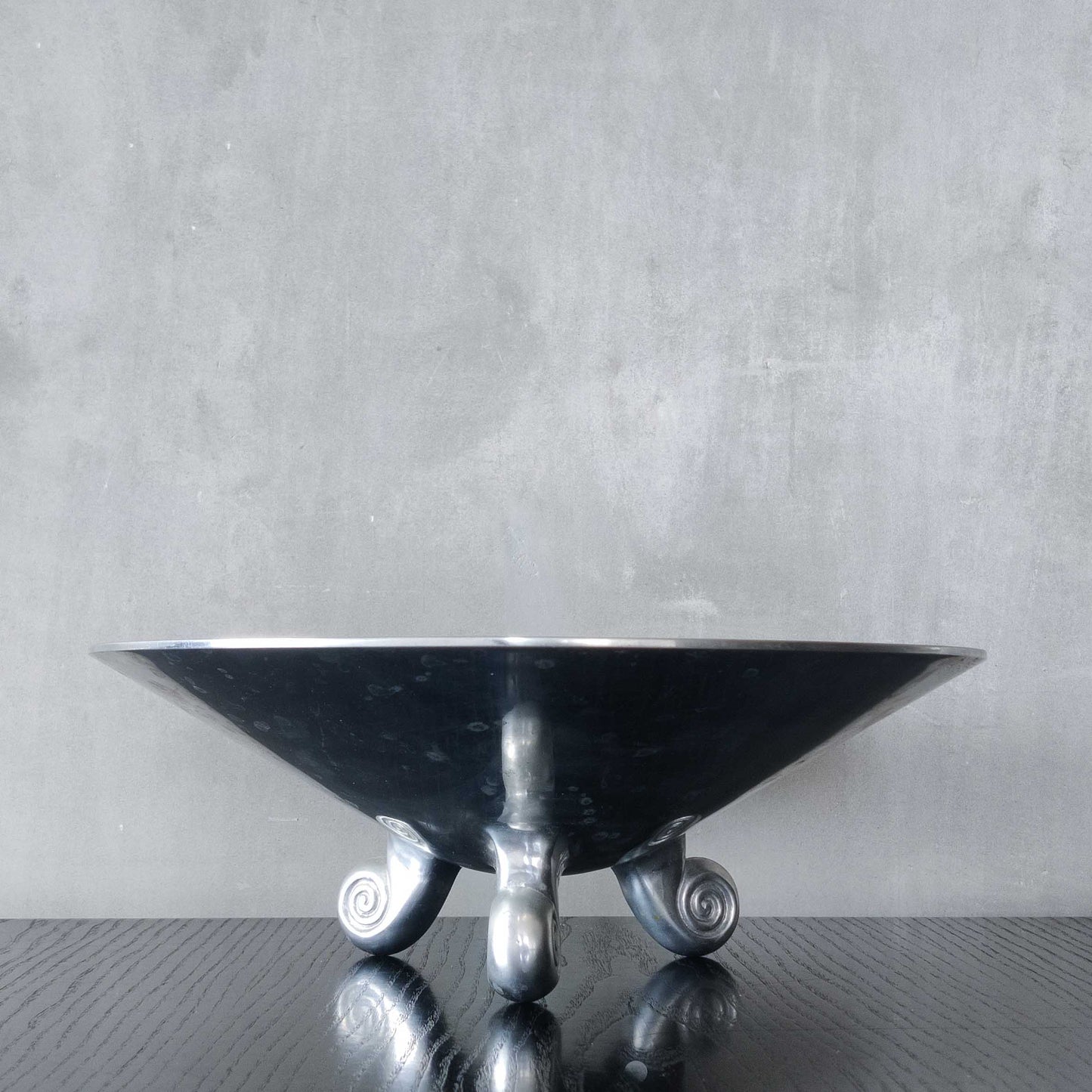 Vintage cast aluminium silver fruit bowl footed centerpiece with spiral feet