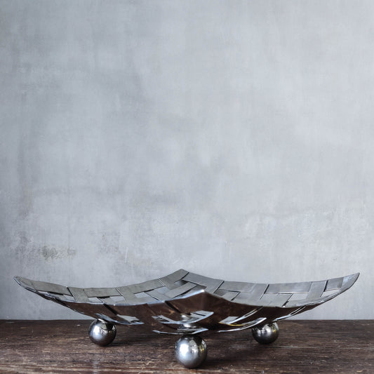Vintage 00s sculptural metal lattice woven fruit bowl centrepiece ball feet